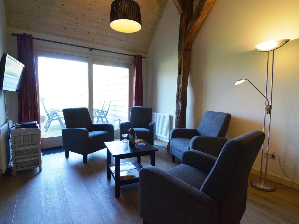 Staying In A Thatched Barn With Box Bed Beautiful View Region Achterhoek Geesteren  Esterno foto