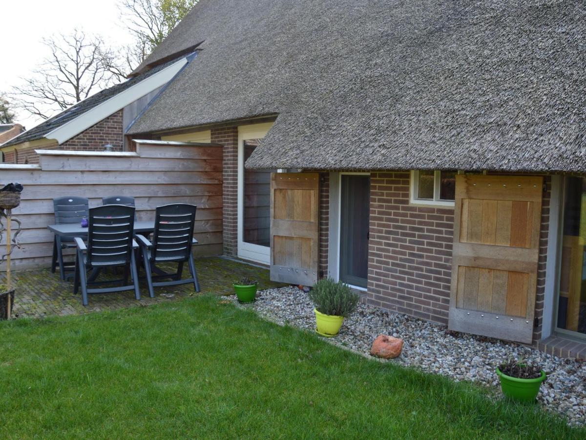 Staying In A Thatched Barn With Box Bed Beautiful View Region Achterhoek Geesteren  Esterno foto